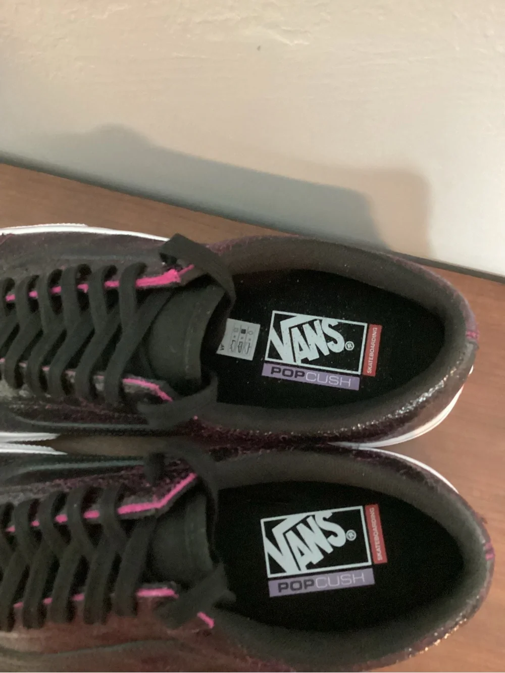 Vans Men’s Old Skool Sneakers in Black & Magenta Crackle Size 13
